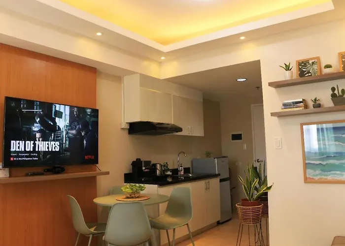 Joyful Hub With Netflix At Sunvida 3* Cebu